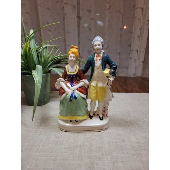 Vintage Colonial Couple, Courting Figurine, Occupied Japan - Picture 1 of 6